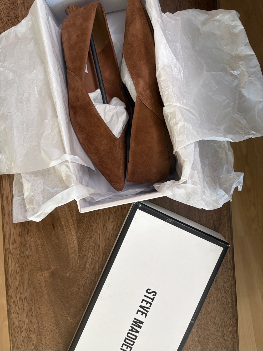 Steve Madden Women's Brown Suede Pointed Toe Flats